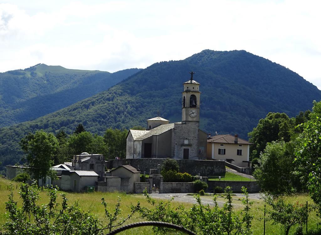 Villa San Giorgio Pellio Superiore エクステリア 写真